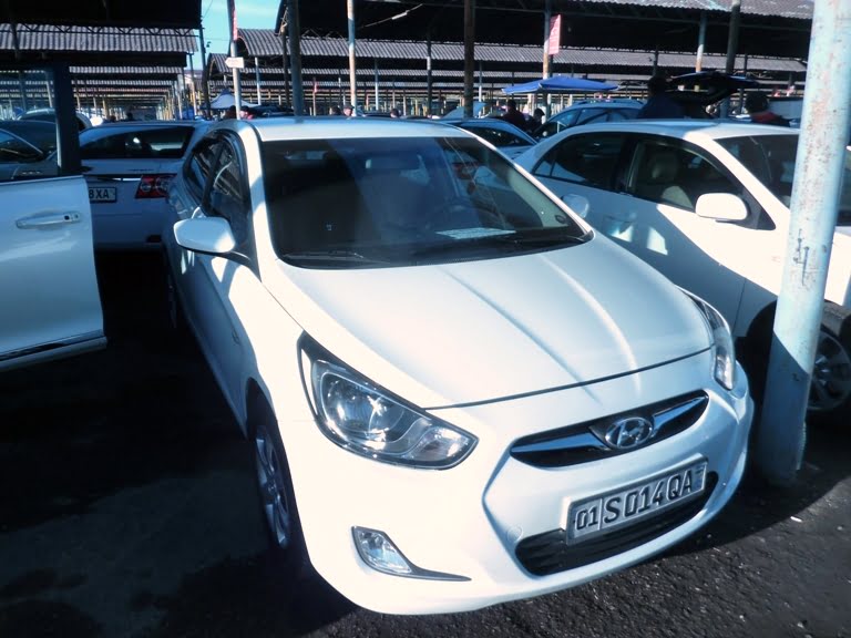 Цены на иномарки на авторынке "Сергели" в январе 2018 - 15 Hyundai Accent , год выпуска: 2011; Пробег: 133 000 км.<br /> Цена: 98 400 000 сумов.