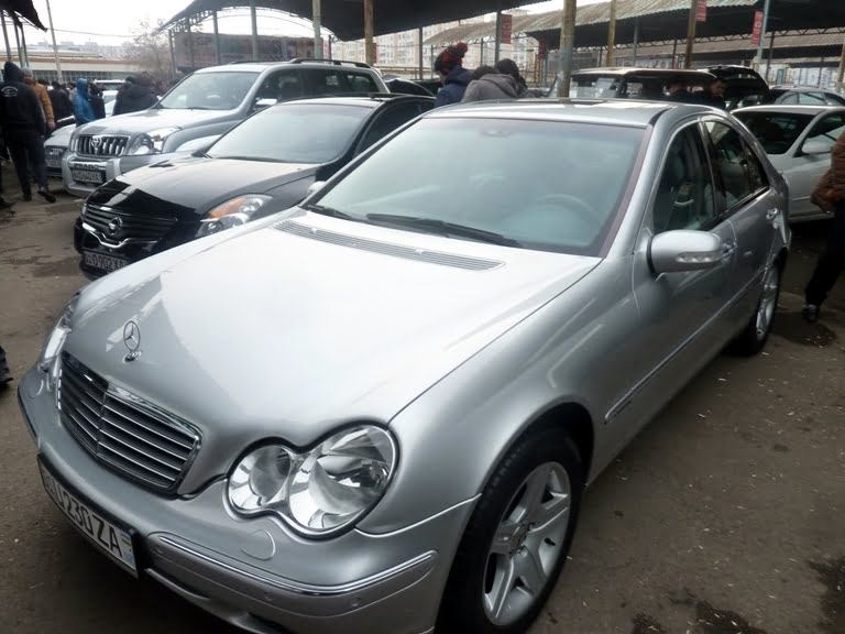 Цены на иномарки на авторынке "Сергели" в январе 2018 - 2 Mercedes W203 Сергели Ташкент