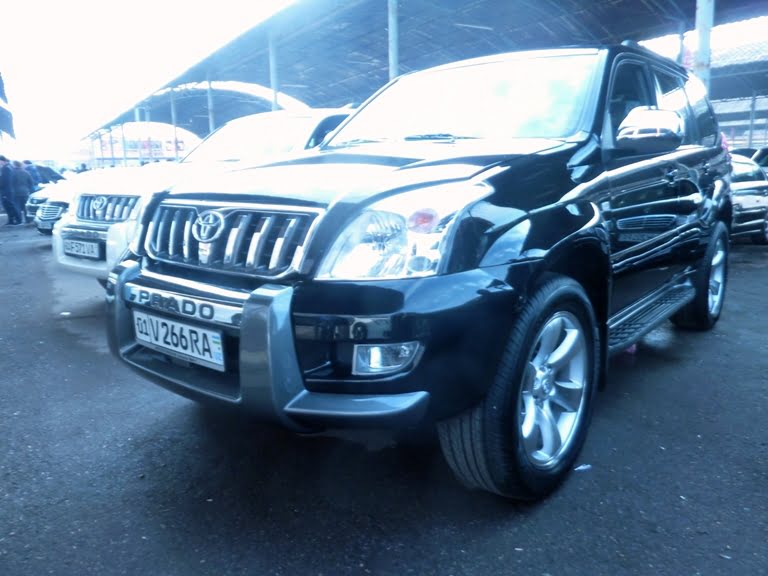 Цены на иномарки на авторынке "Сергели" в январе 2018 - 7 Toyota Prado, год выпуска: 2008; Пробег: 77000 км.<br /> Цена: 246 000 000 сумов.