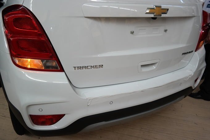 GM Uzbekistan впервые презентовал Chevrolet Tracker - 3 Chevrolet Tracker Uzbekistan на выставке в Джизаке