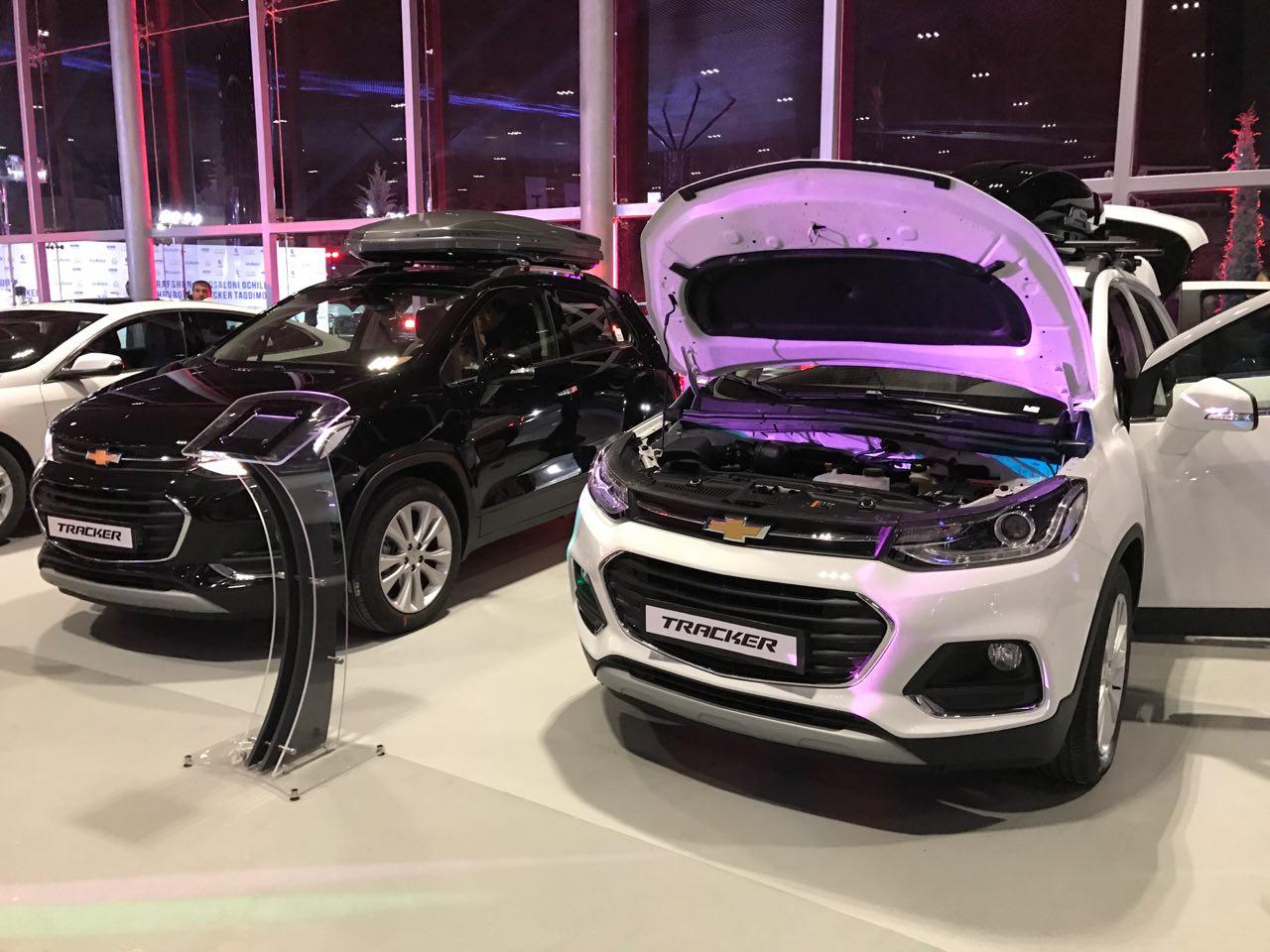 Автосалоны GM Uzbekistan в Ташкенте (телефоны и адреса) - 1 Chevrolet Tracker - в автосалоне Nurafshon Avtocentr в котором можно купить Треккер