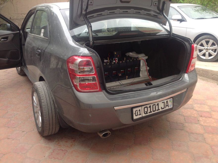 В Ташкенте показали электромобили Spark (фото и видео) - 6 Электромобиль Chevrolet Cobalt в Ташкенте