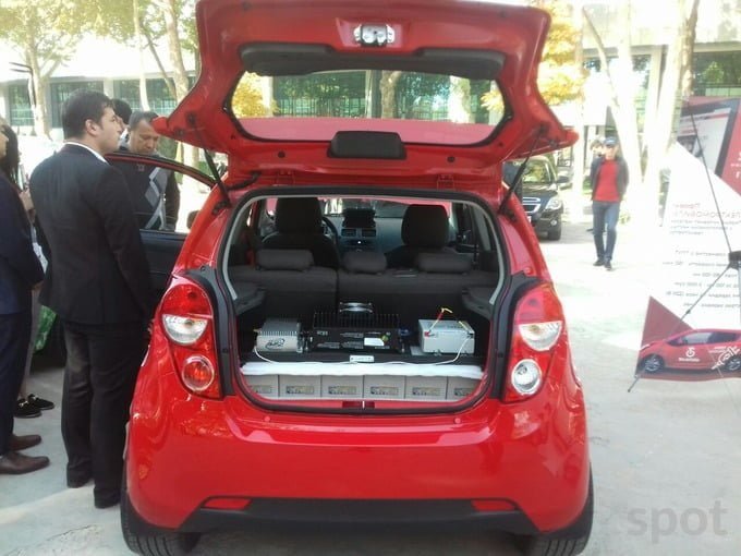 В Ташкенте показали электромобили Spark (фото и видео) - 2 Электромобиль Chevrolet Spark в Узбекистане Прототип электрокара в Ташкенте