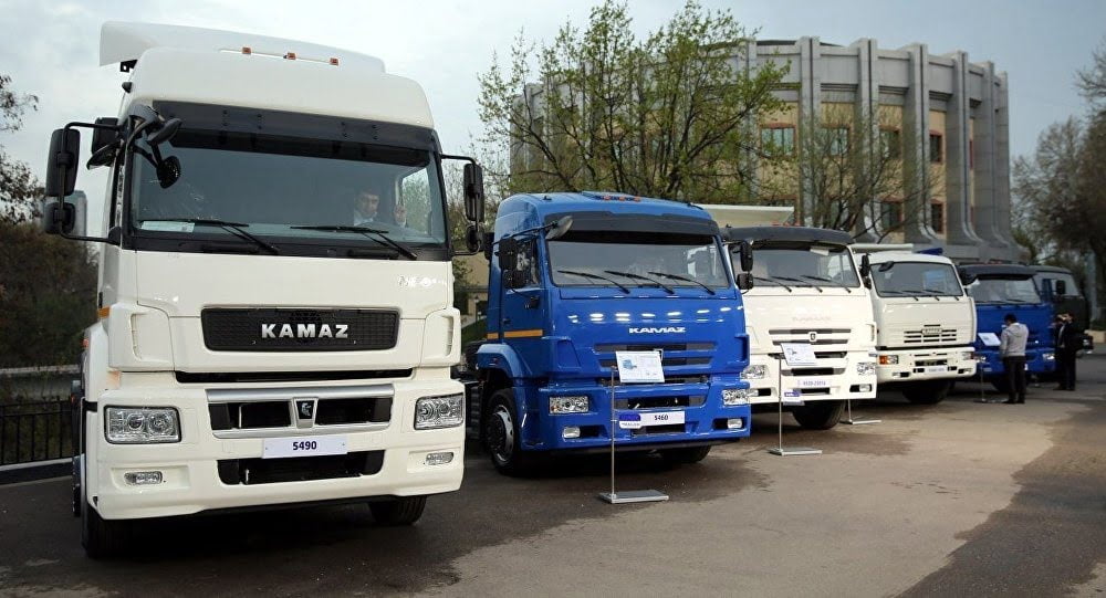 Камаз начал собирать грузовики с ГБО в Узбекистане - 1 Камаз в Ташкенте