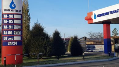 Цены на бензин на заправке Узбекнефтегаз в Ташкенте, Узбекистан