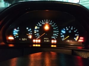 Сколько стоит Mercedes в Узбекистане? - 2