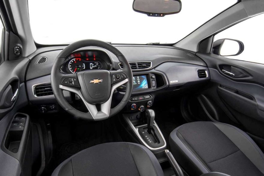 Chevrolet Onix в Узбекистане — UzAuto Motors начала подготовку к производству новой модели - 2 Chevrolet Onix интерьер 2019 модельного года