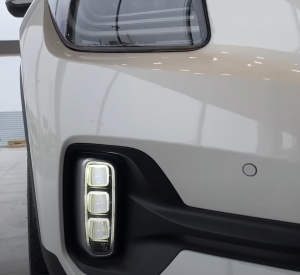 Kia Seltos - убийца Creta и Tracker: Цена, характеристики и фото в Узбекистане - 9 Светодиодные противотуманные фары и передний парктроник в Kia Seltos