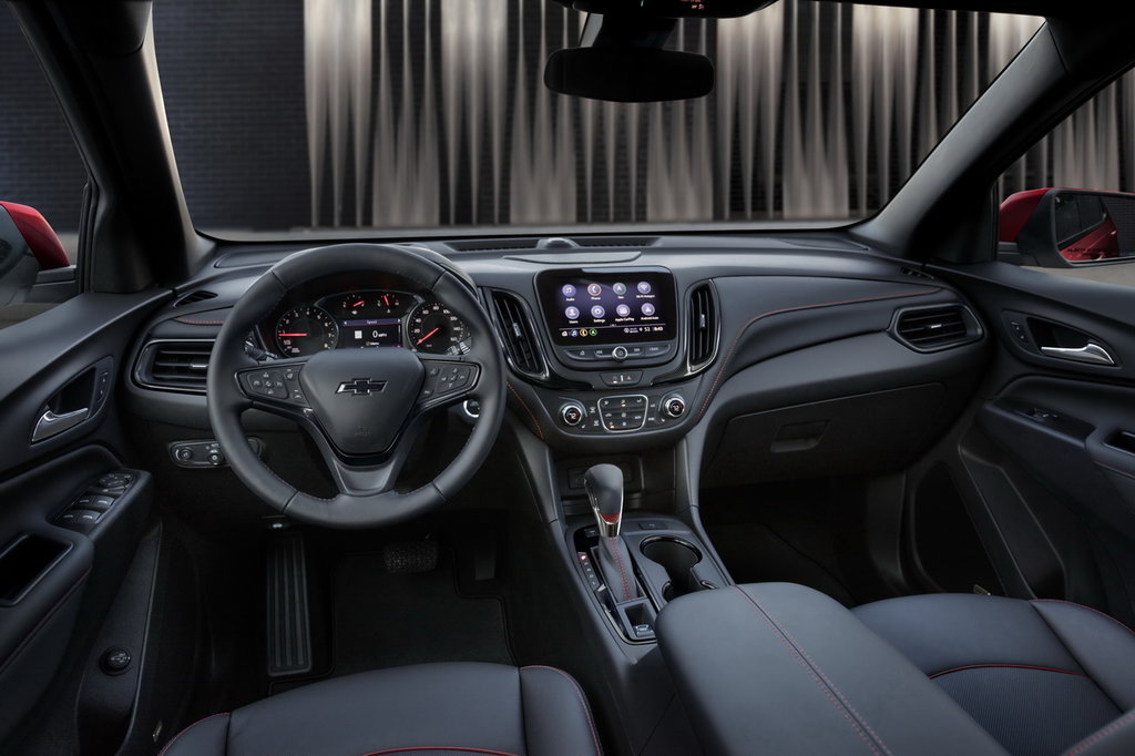 Новый Chevrolet Equinox в Узбекистане: цена, фото и технические характеристики - 3 Салон Chevrolet Equinox, рестайлинг 2022 модельного года