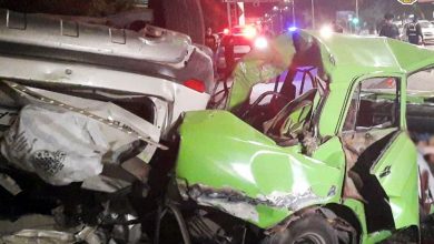 Пьяный водитель без прав на Captiva устроил смертельное ДТП. В аварии обвинили женщину, которая не уступила дорогу пьяному гонщику - 1 В Мирзо-Улугбекском районе Ташкента водитель Captiva столкнулся с Nexia, а затем въехал в припаркованный «Москвич». В результате погиб один человек, четверо пострадали.