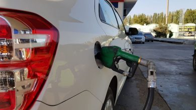 Chevrolet Cobalt на АЗС в Ташкенте
