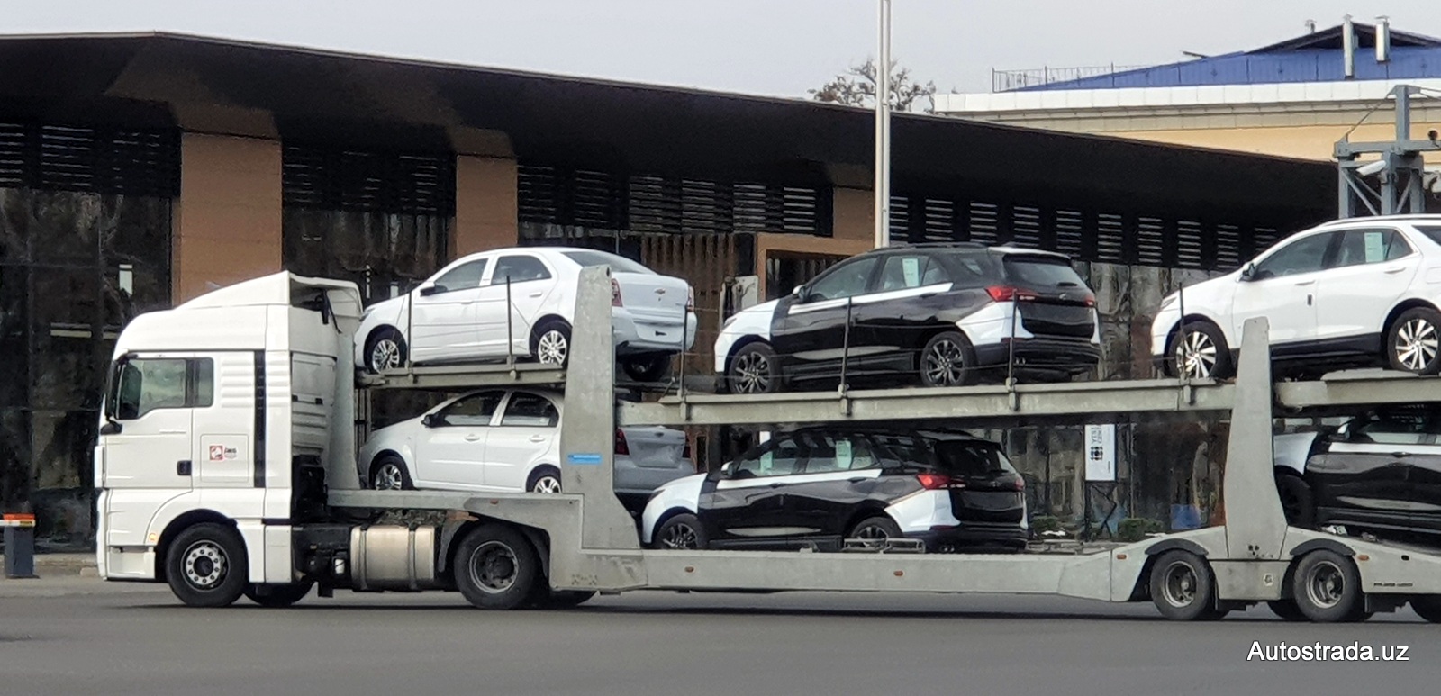 GM Uzbekistan yetkazsh sanasi xabarnoma yuboradi - 1 Атотрейлер с Chevrolet Cobalt, Nexia и Equinox в Ташкенте