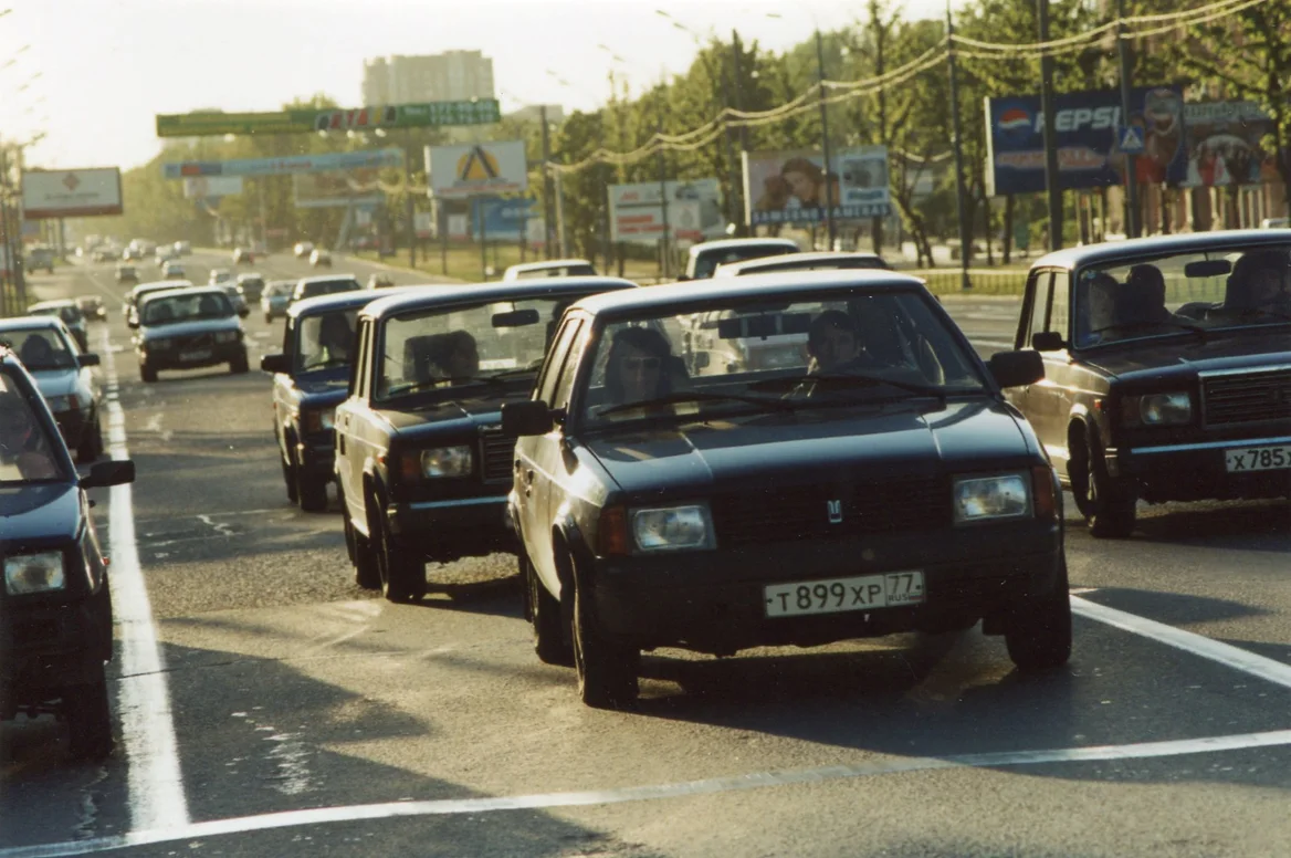 В России начнут производить "упрощенные" автомобили: без повышенных требований к экологии и безопасности - 1 В России начнут производить "упрощенные" автомобили: без повышенных требований к экологии и безопасности - 1