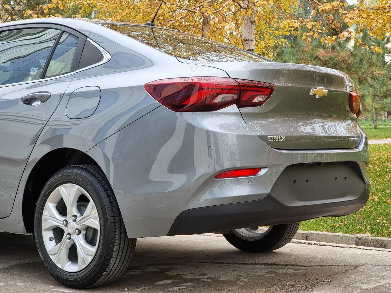 Chevrolet Onix: цены, характеристики и фото - 7 Chevrolet Onix Premier