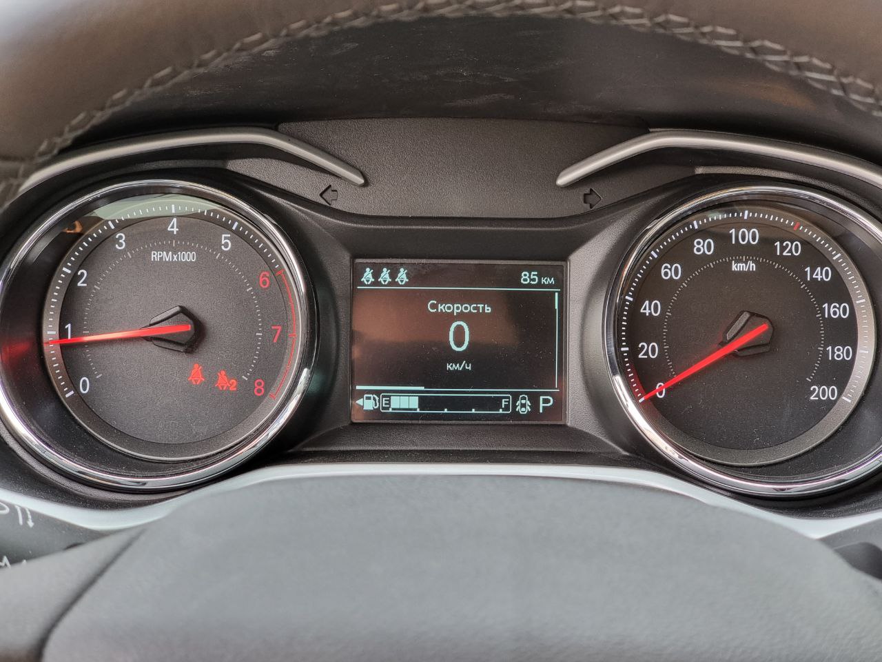 Chevrolet Onix: цены, характеристики и фото - 2 Табло и панель приборов Chevrolet Onix