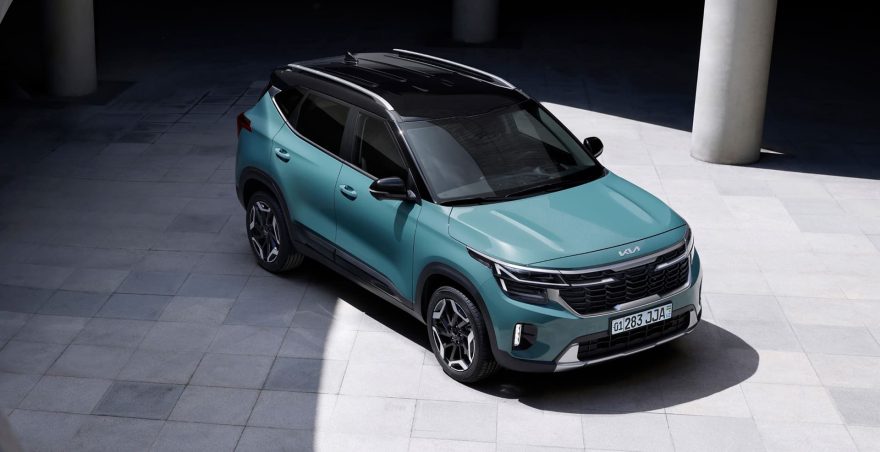 Бирюзовый Kia Seltos