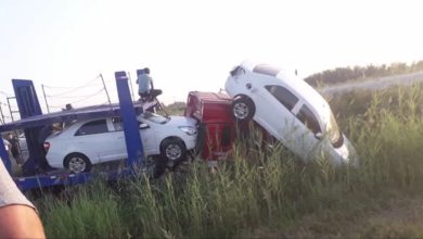 Трейлер UzAuto Motors вылетел с дороги в овраг, повреждены 8 Chevrolet Cobalt - 7 Трейлер UzAuto Motors вылетел с дороги в овраг, повреждены 8 Chevrolet Cobalt - 3