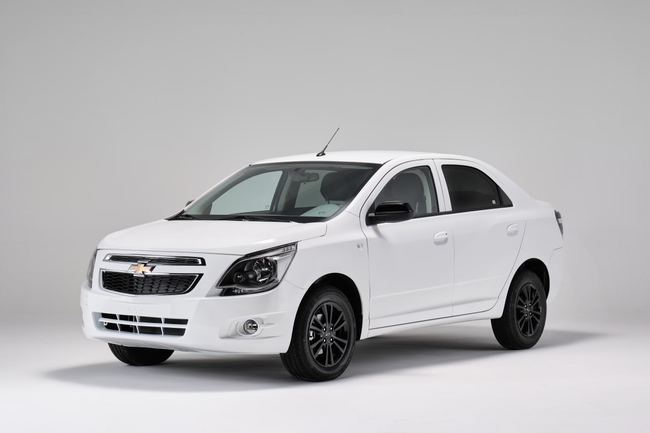 UzAuto Motors показал колхоз-тюнинг Chevrolet Cobalt - 1 UzAuto Motors показал колхоз-тюнинг Chevrolet Cobalt - 1