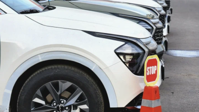 Kia Sportage на стоянке автосалона в Ташкенте