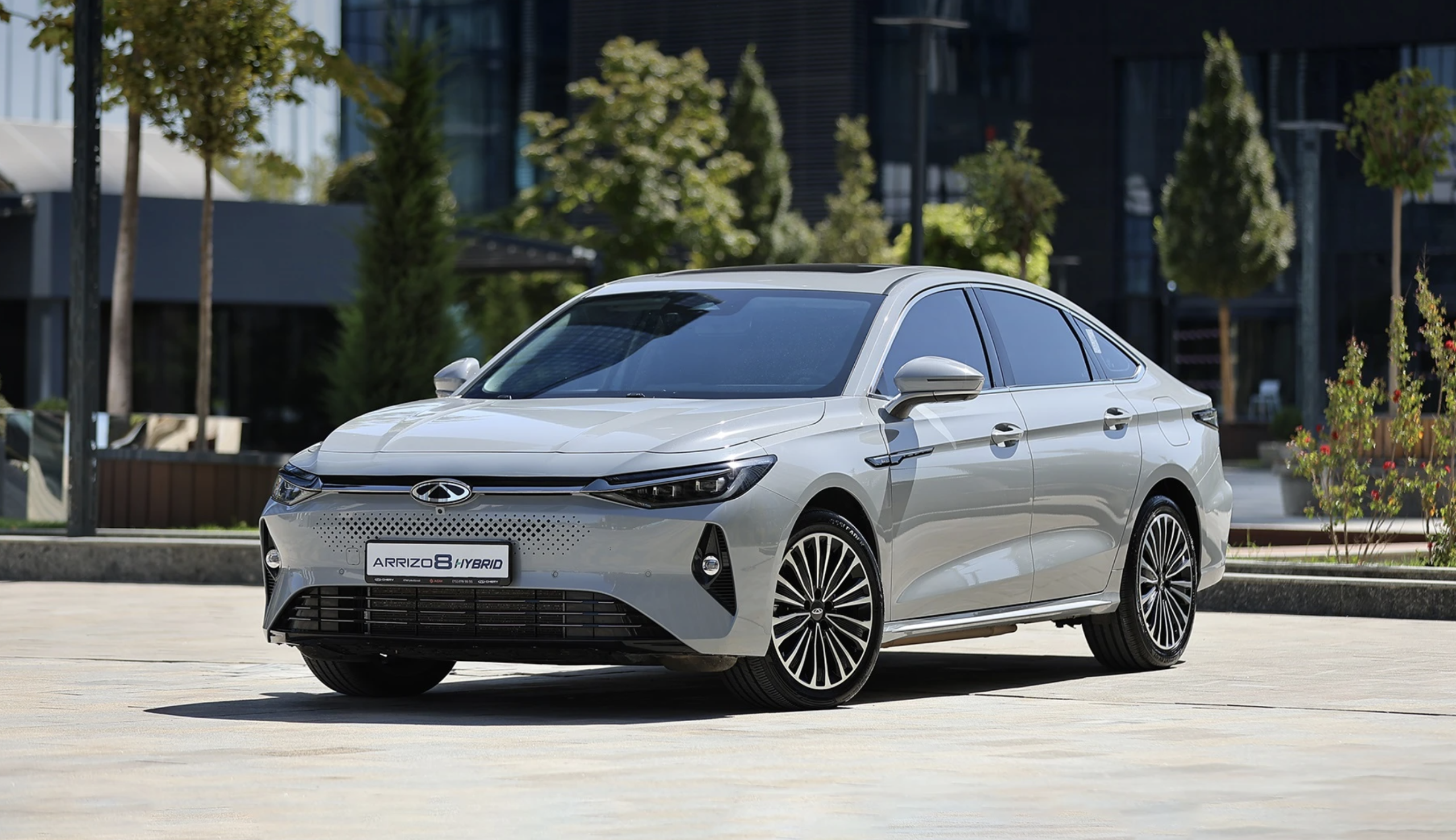 Начались продажи Chery Arrizo 8 Hybrid - 1