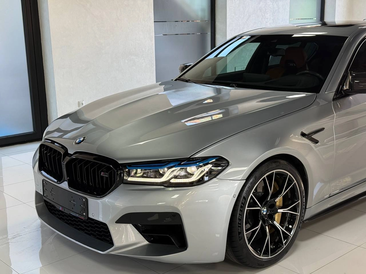 BMW M5 в кузове F90