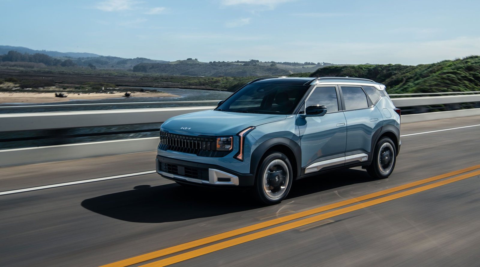 Новый Kia Seltos в Узбекистане - 18 Новый Kia Seltos на горной дороге