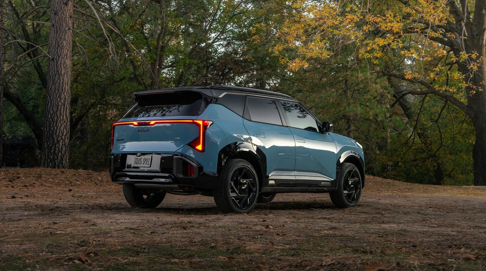 Новый Kia Seltos в Узбекистане - 8 Новый Kia Seltos X-Line сзади